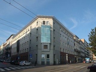 Prywatyzacja Enei bez rozstrzygnięcia, Grad poddaje się