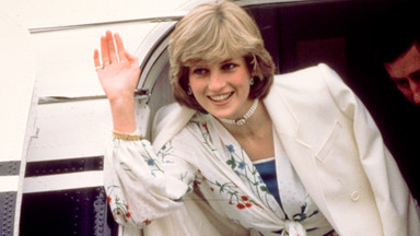 Wiadomo, jak będzie wyglądała księżna Diana w piątym sezonie "The Crown". Nowe zdjęcia
