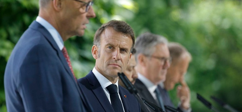 Macron krytykuje ofertę Putina. "Manewr opóźniający"