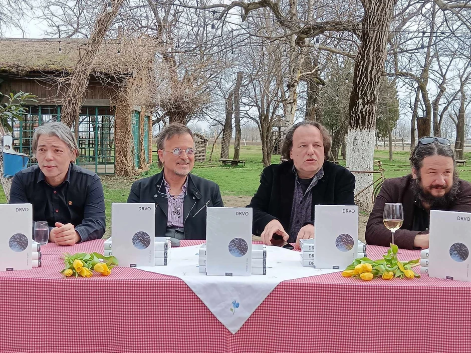 Promocija knjige "Drvo - priče o pesmama"