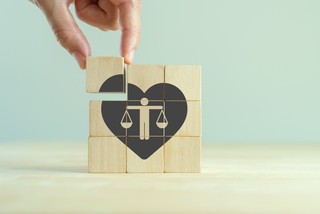 Zasady koleżeństwa vs interes klienta [WYWIAD]