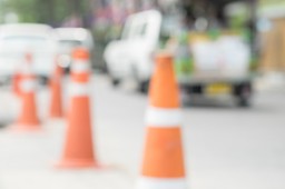 Nie wolno zastawiać miejsca na publicznym parkingu