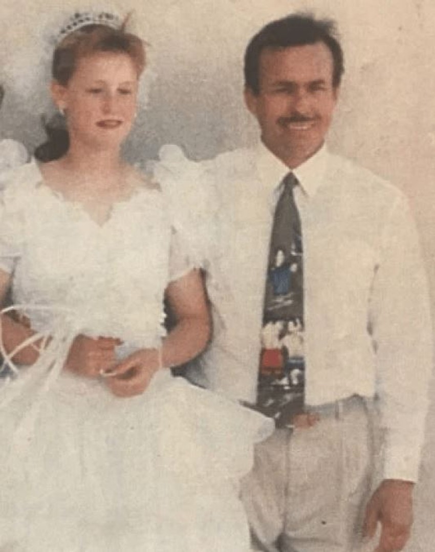 Pit se "oženio" pastorkom Rozalin kada je imala 11 godina