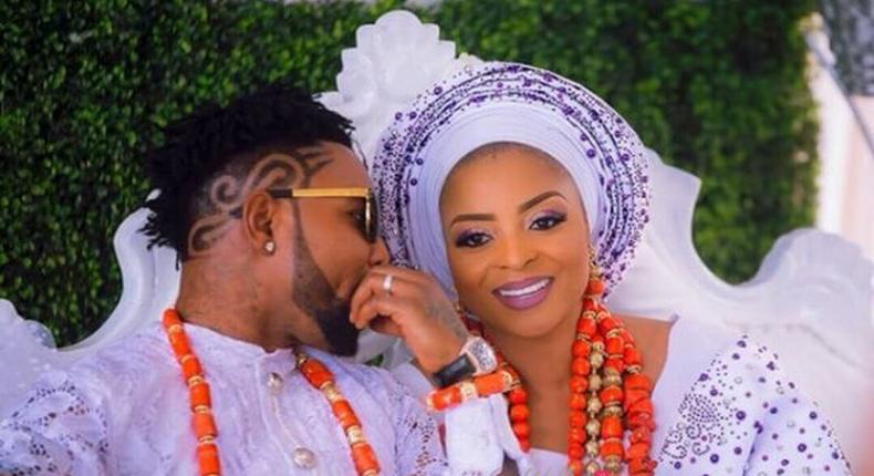 The 'Double Wahala' star took to his Instagram page on Saturday, October 10, 2020, where he penned down an apology note to his wife. [LoveWeddingNG]