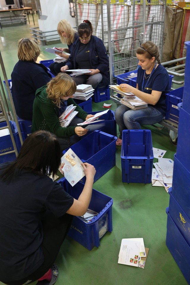 Jak pracuje Poczta Polska w święta