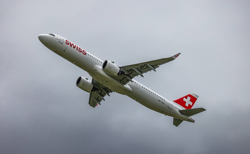 drama na letu Swiss airlines