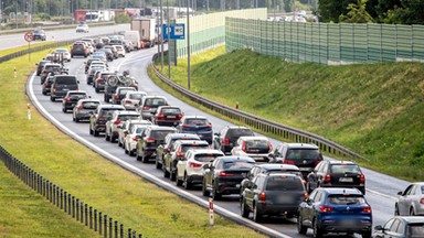 Powroty do domów z weekendu. Korki na autostradach