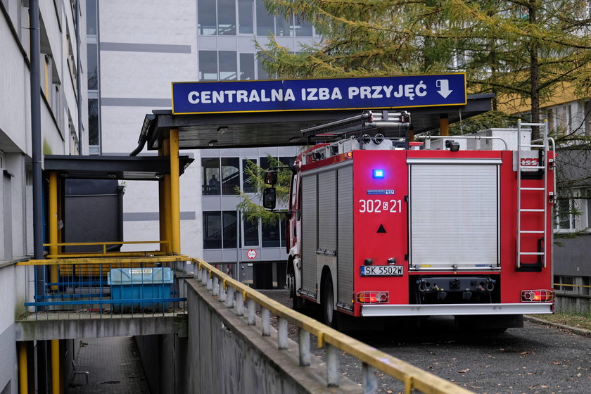 Pożar w katowickim szpitalu. Jedna sala całkowicie spłonęła. Są poszkodowani