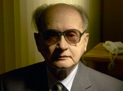 Generał Jaruzelski: Prymas Glemp był skromnym biskupem