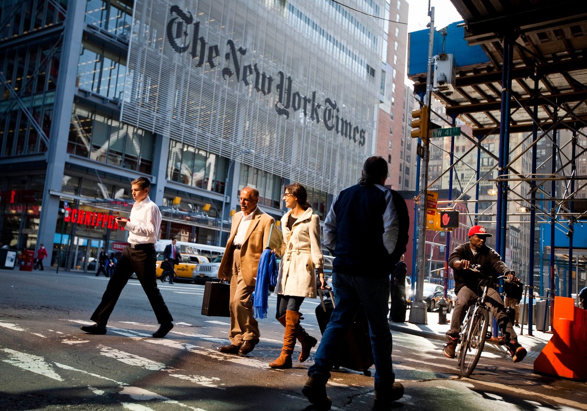 Prasa przenosi się do Internetu i coraz więcej zarabia na wirtualnych czytelnikach. To głównie dzięki nim kwartalny wynik New York Times Company przebił prognozy analityków.