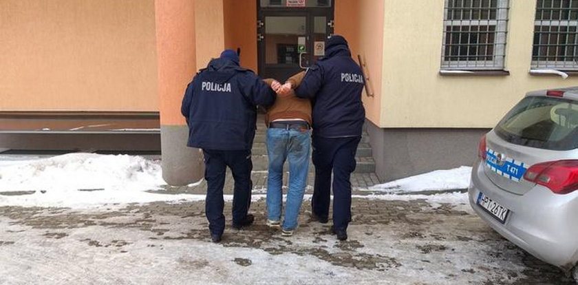 Mężczyzna zaatakował posterunek policji w Węgorzewie. Rzucił koktajlem Mołotowa, padły strzały...