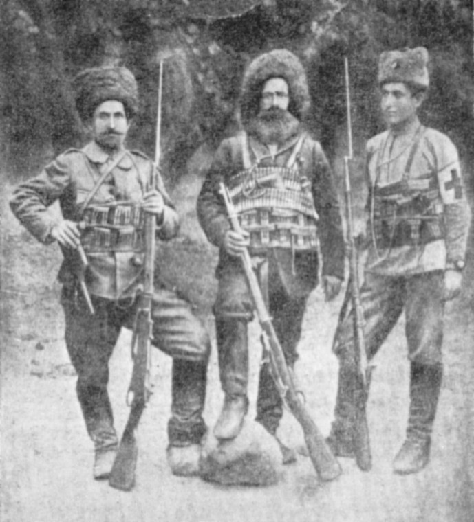 Bracia Sahak, Misaq i Soghomon Tehlirian jako ochotnicy w armii rosyjskiej podczas I wojny światowej