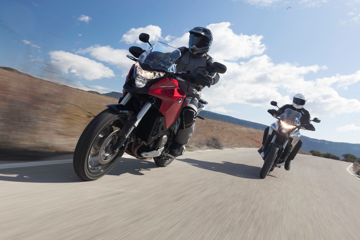 Taka jest nowa honda crosstourer - "pełnomorski" turystyk