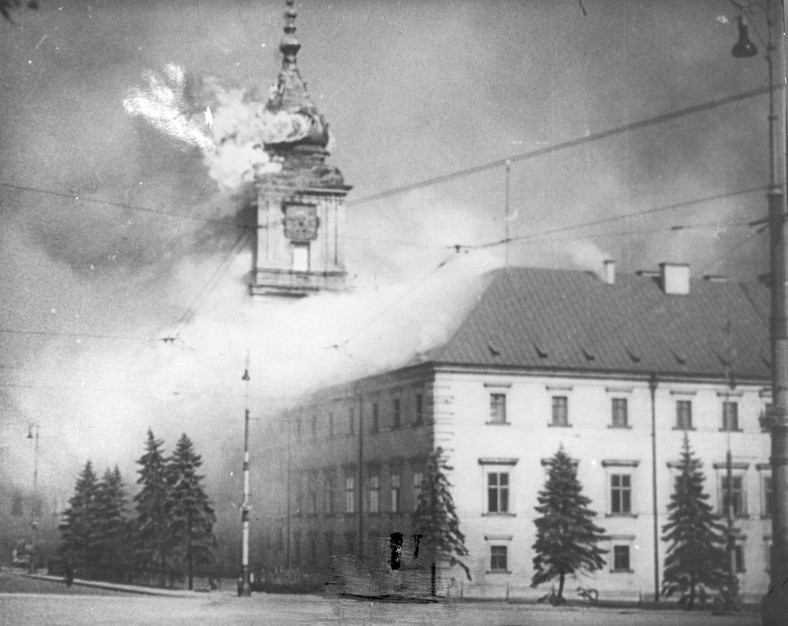 Pożar zachodniego skrzydła Zamku Królewskiego i Wieży Zygmuntowskiej
