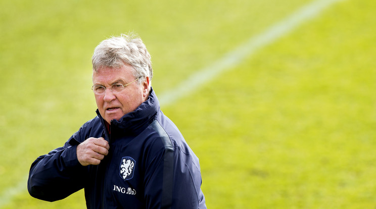 Guus Hiddink veheti át Mourinho helyét / Fotó: AFP