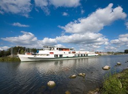 Wypoczywasz nad wodą? Zapamiętaj numer alarmowy!