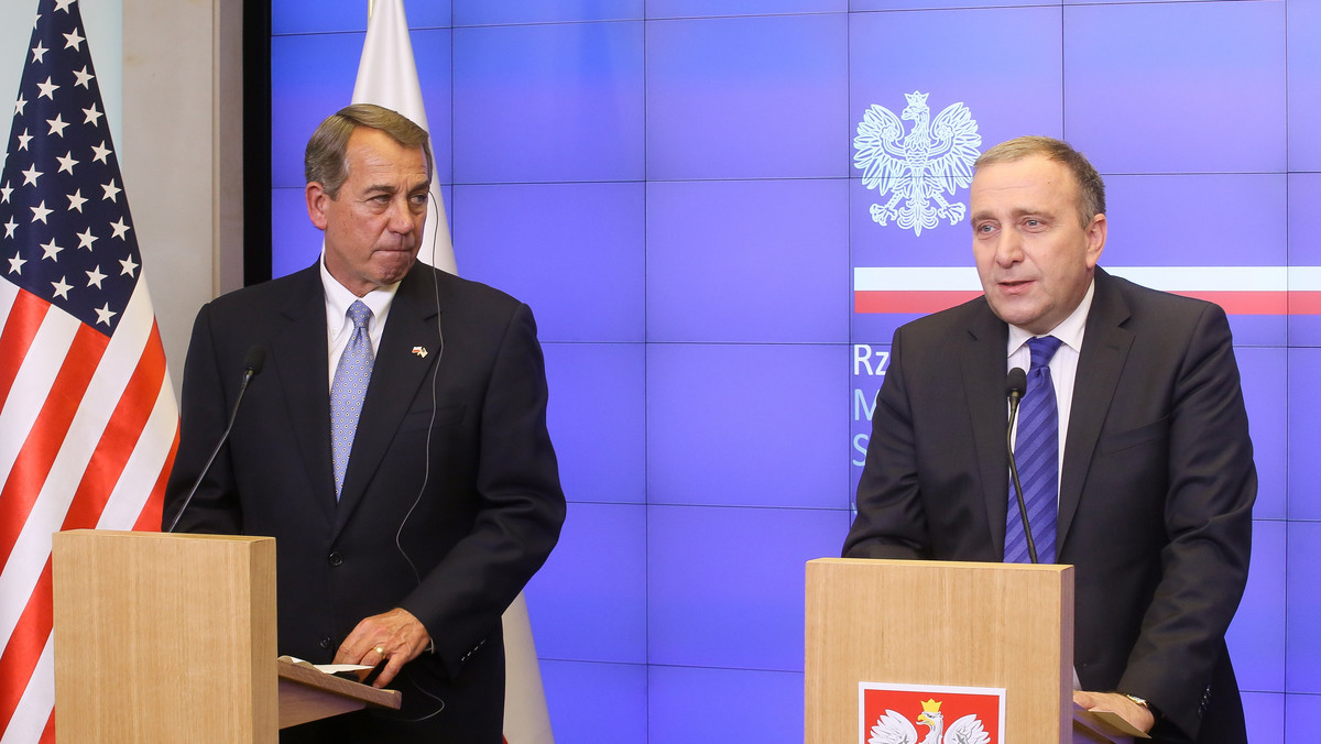 Znaczenie współpracy w zakresie bezpieczeństwa i handlu podkreślili podczas spotkania w Warszawie szef MSZ Grzegorz Schetyna i przewodniczący Izby Reprezentantów USA John Boehner. Tematem rozmowy był także przyszłoroczny szczyt NATO w Warszawie.