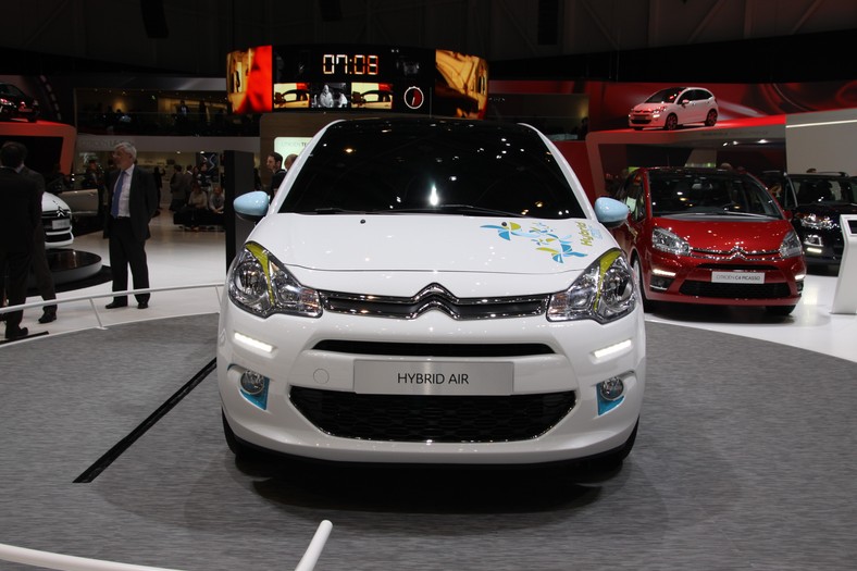 Citroen C3 Hybrid Air (Genewa 2013)