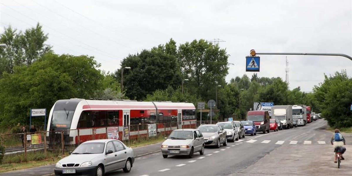 Pociągiem dojedziesz szybciej