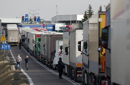 Polscy przewoźnicy będą protestować na granicy. Wspiera ich Konfederacja