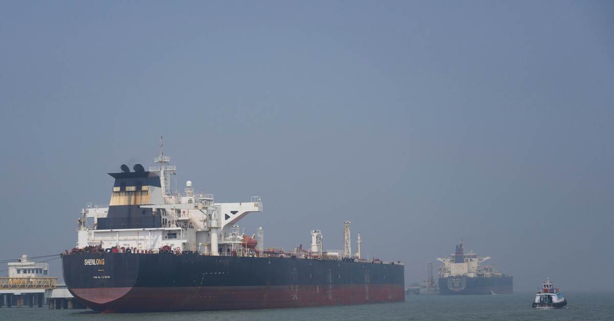 US naval blockade of the Strait of Hormuz. Iran's armed forces warn: it's an act of piracy