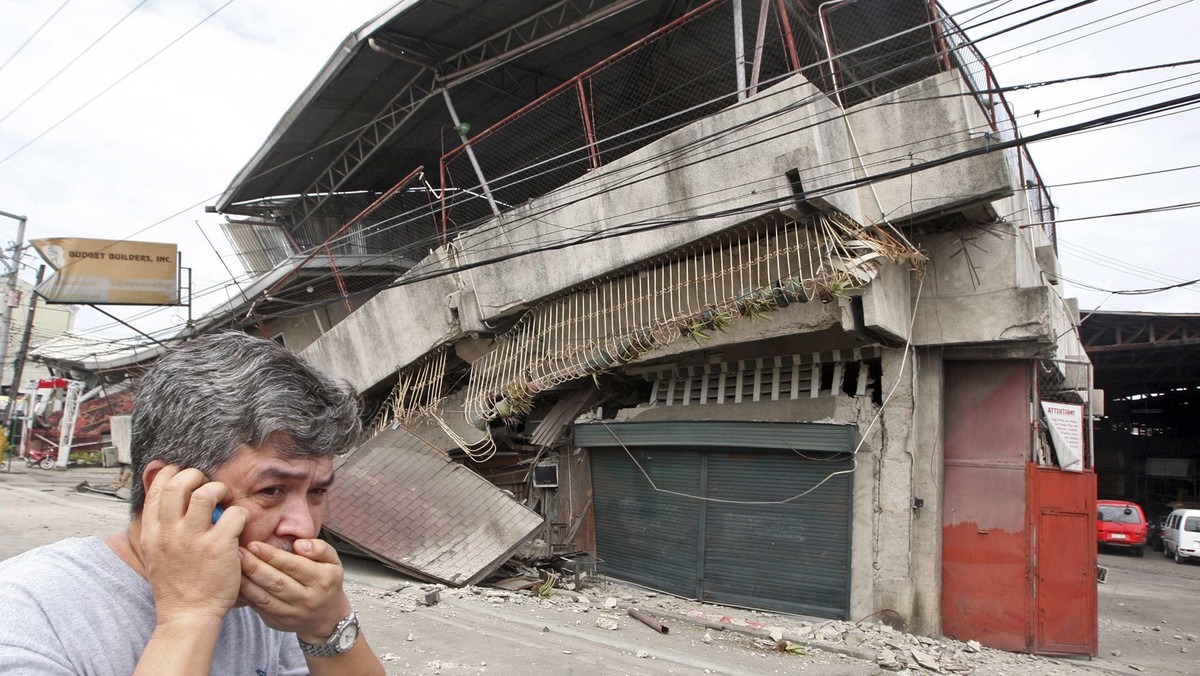 PHILIPPINES-QUAKE/