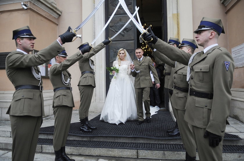 To dla niej mąż rzucił Gruchałę