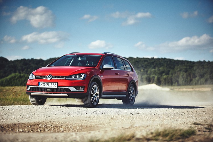 Volkswagen golf alltrack