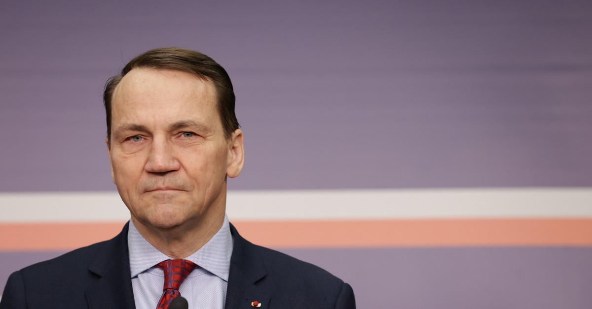  Samochody Izera. Sikorski: Miały być wielkie plany; jest ściernisko