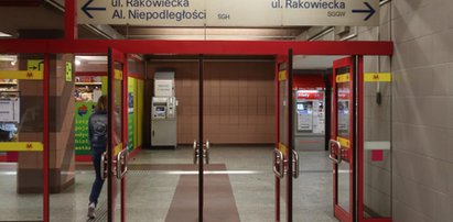 Tablice w metrze wprowadzają w błąd