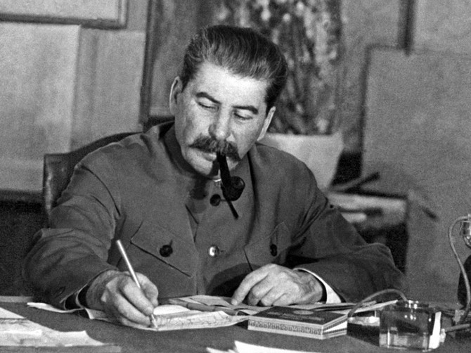 Staljin je voleo samo jednu ženu, ali mu ona nikada nije bila zvanična žena