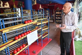 Szczecin: W majówkę wandale zniszczyli kultowy zegar kulkowy