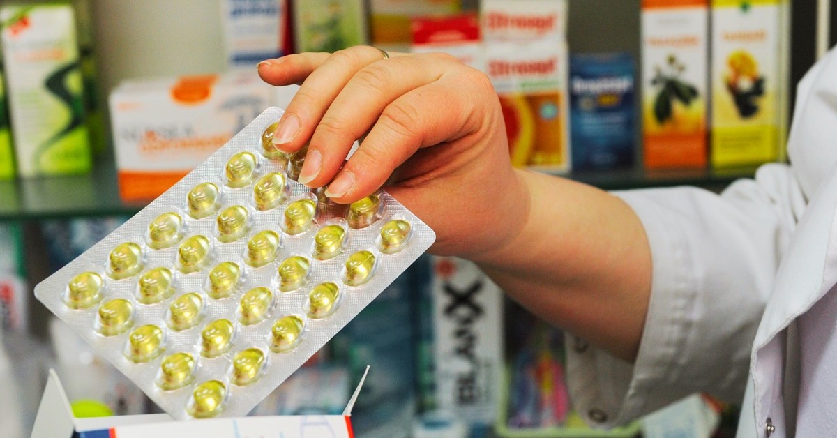 NFZ wykreśla 85 leków z refundacji. Co się zmienia i kogo dotkną nowe przepisy?