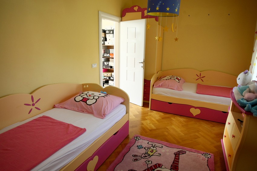 Lukuzna kuća Gorna Gluhakovića iz OK Benda