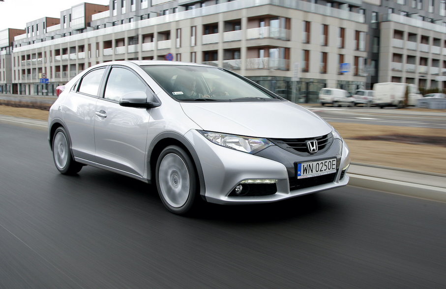 Honda Civic IX (2011-17)