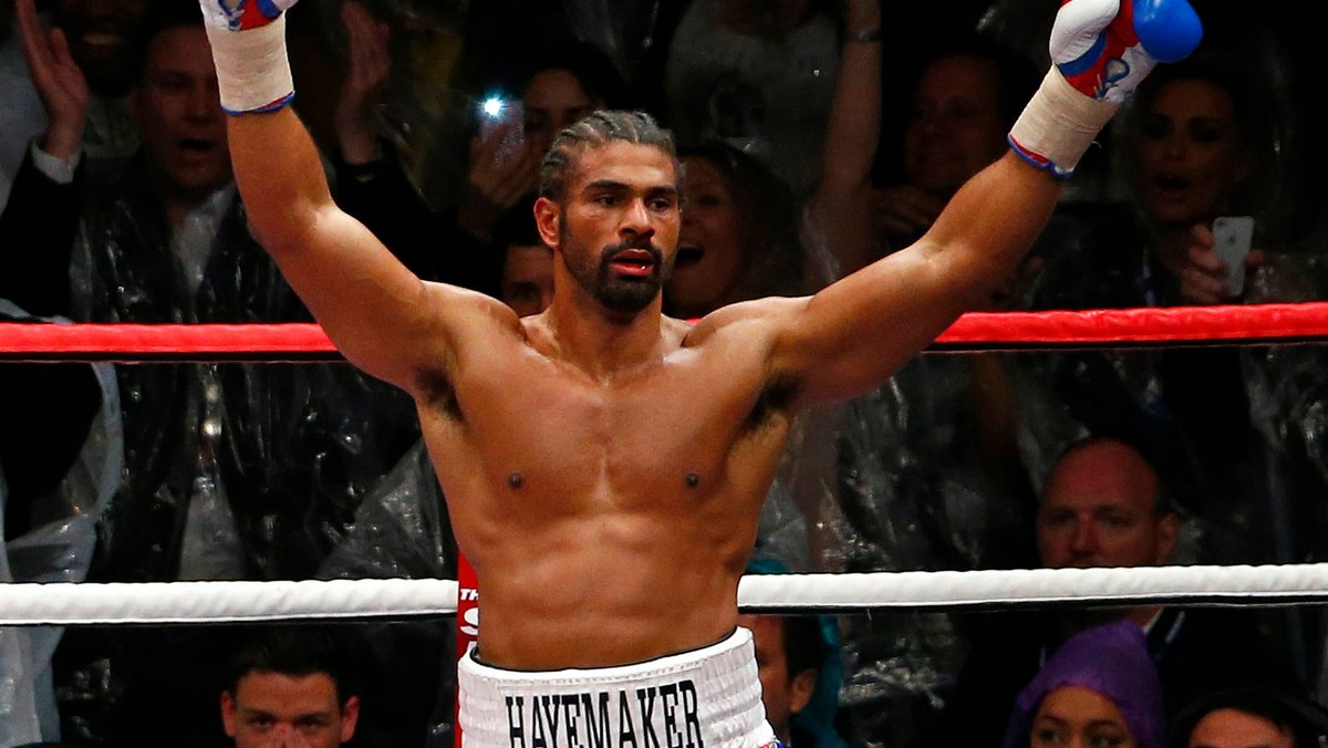 David Haye, były mistrz świata wag junior ciężkiej i ciężkiej, jedna z najbardziej elektryzujących postaci boksu zawodowego ostatnich lat, wkrótce powróci na ring - zapowiada brytyjski dziennik "The Sun".