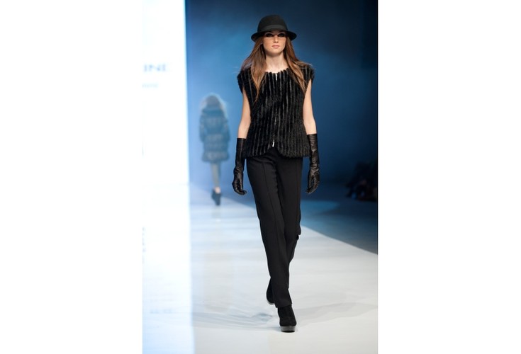 Powiało chłodem... - pokaz kolekcji Hexeline jesień 2011 na Fashion Week Poland