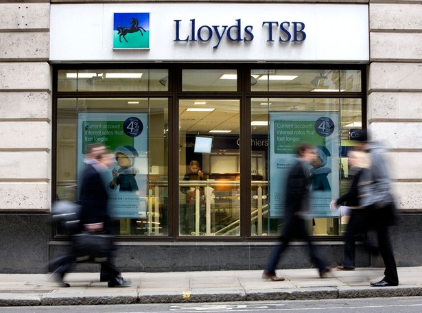 Jedna z placówek Lloyds TSB w Londynie. Fot. Bloomberg