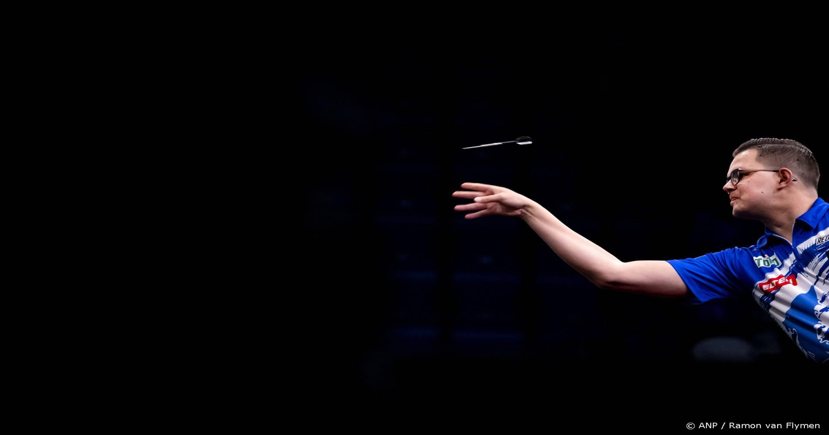 Van-Veen-verslaat-Humphries-5-1-en-bereikt-eerste-WK-halve-finale