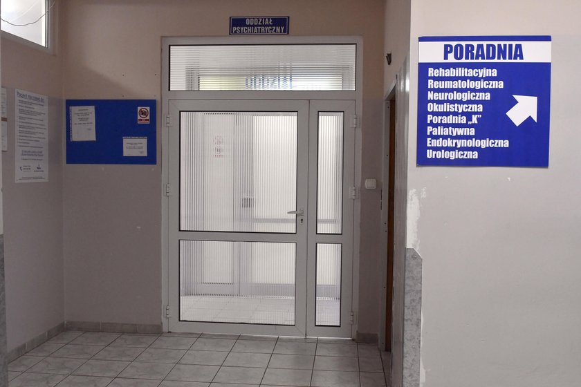 Komornik z Działdowa ukrywa się w szpitalu na oddziale psychiatrycznym przed więzieniem 