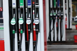 Ceny paliw. Rząd przyznaje, że może przedłużyć obniżkę podatków