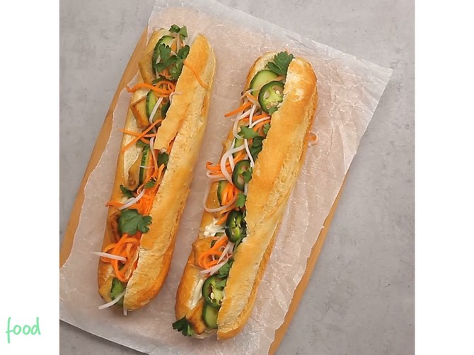 Noizz_food_Banh_mi_Vietnam_safe