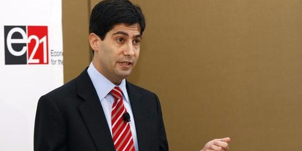 Kevin Warsh edges a step closer to clinching the Fed chairmanship under Trump