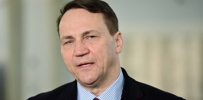 Sikorski o sprawie reparacji od Niemiec: Mam wrażenie, że dla kolegów z PiS II wojna światowa w ogóle się jeszcze nie zakończyła