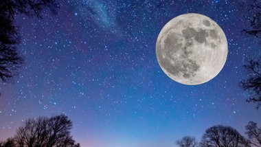 pełnia księżyca w lutym 2026. kiedy wypada i co przyniesie?