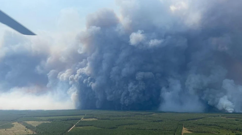 Francuski vatrogasci kažu da su požari izazvali do sada neviđeni oblak pirokumulonimbus | Foto: EPA/Shutterstock