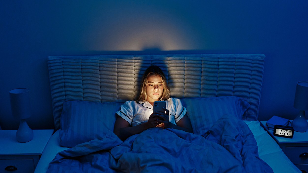 Nočné bdenie a chuť na sladké.