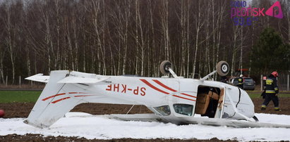 Samolot kapotował w Milewie. Wszyscy przeżyli