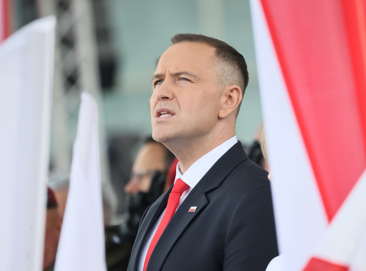 Nawrocki czy Tusk? Kto powinien prowadzić politykę zagraniczną [SONDAŻ]
