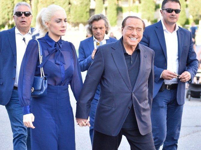 Silvio Berluskoni i Marta Fašina